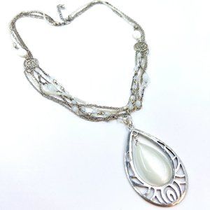 NWOT – White Cats Eye Pendant Beaded Silver Tone Multi Strand 20” Necklace